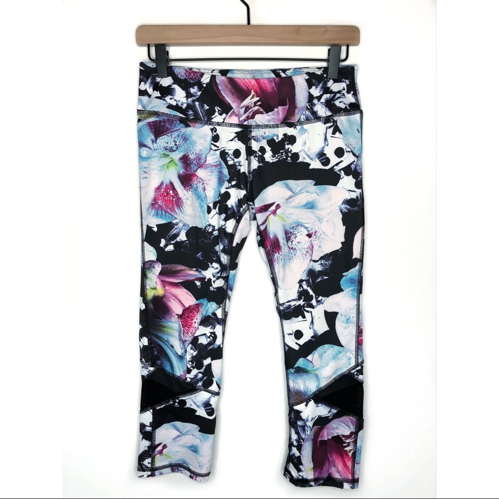 Apana Floral Mesh Capri Athletic Leggings